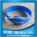 Hot Sale Customized professional 13.56MHz ntag203 nfc waterproorf silicone rfid wristband for water park